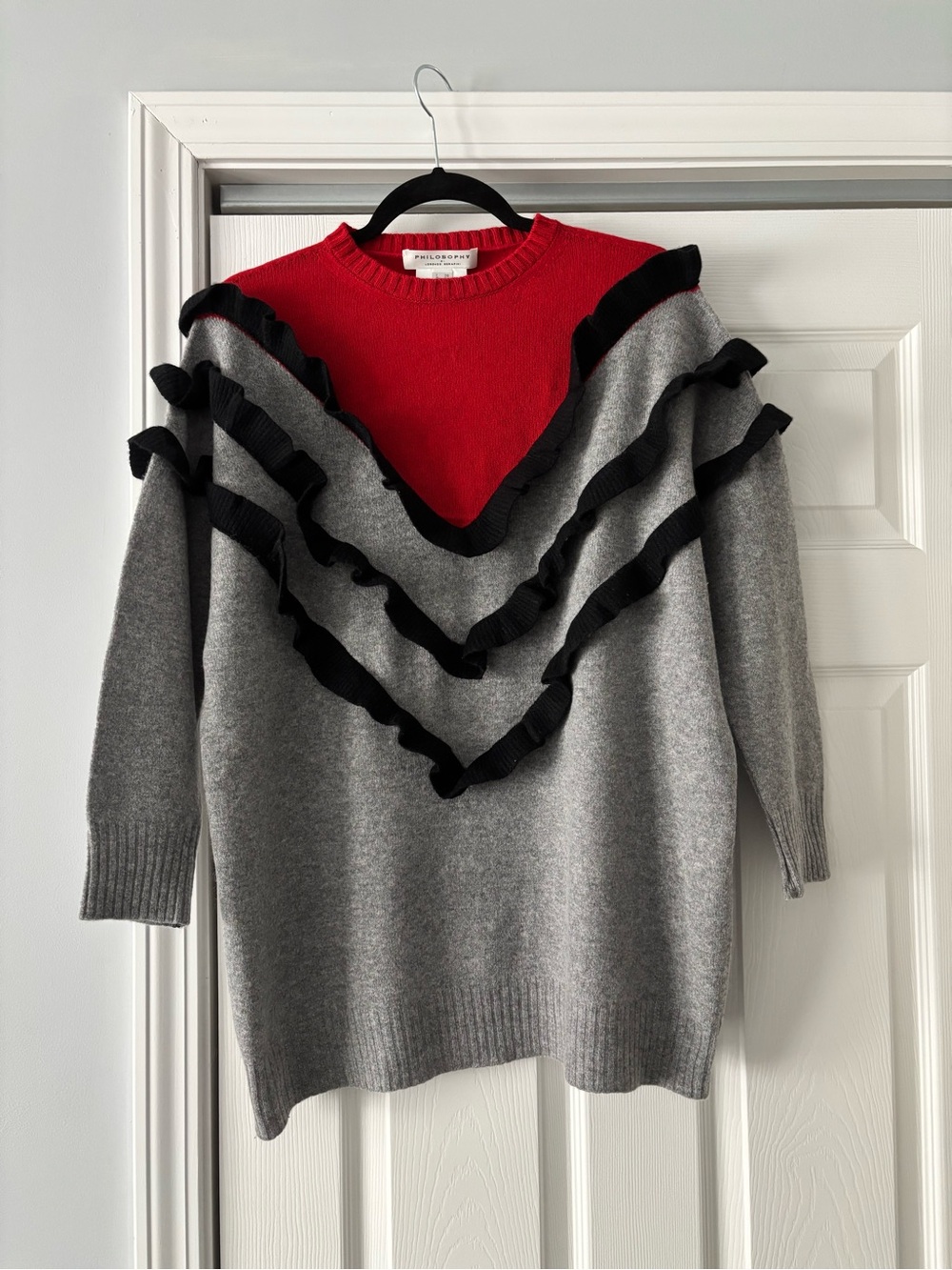 Philosophy di Lorenzo Serafini Gray Sweater with Red Yoke & Black Ruffles